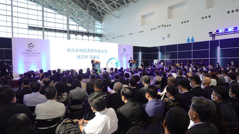 2020循環經濟獎高雄登場 日月光、友達光電等五企業獲年度典範