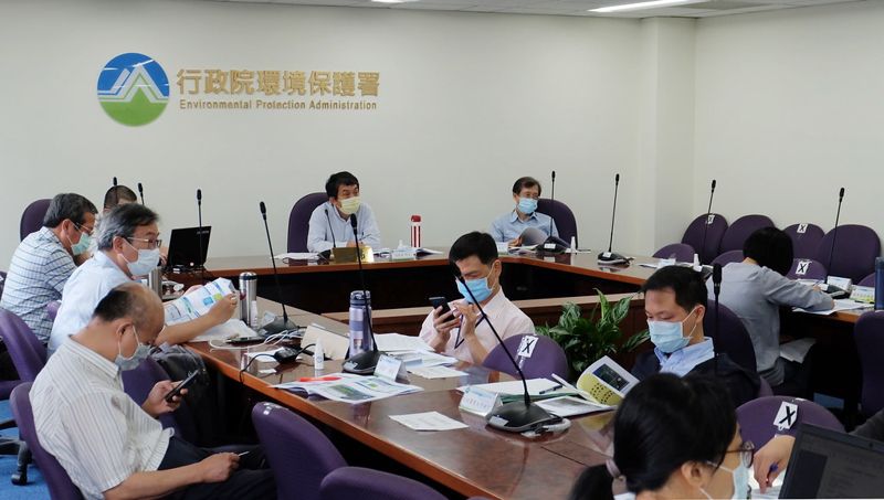 中能離岸風場擬修正風機與鯨豚觀察員配置 環評補正再審