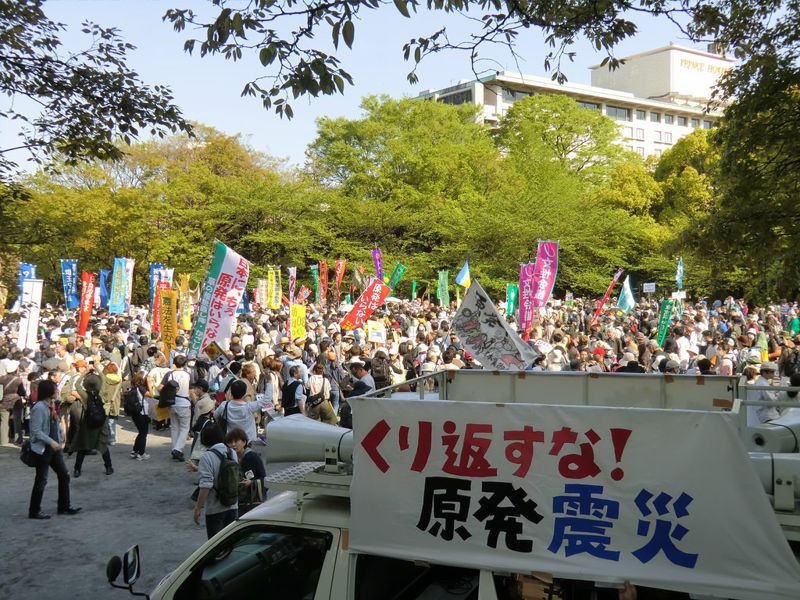 地牛翻身・熔岩四起 311後的日本社會運動風潮
