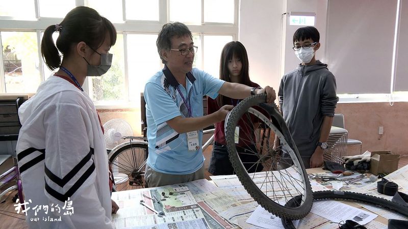 維修咖啡館的循環經濟 想想過度生產與消費問題