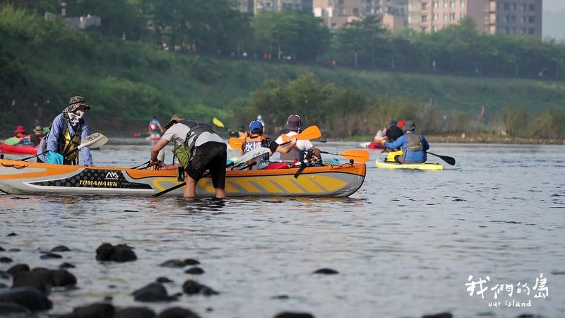 流過城市的河流 好划船嗎？