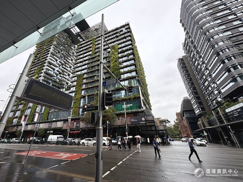 都市也能「光電日不落」？公寓、大樓、租屋族聰明用綠電的點子