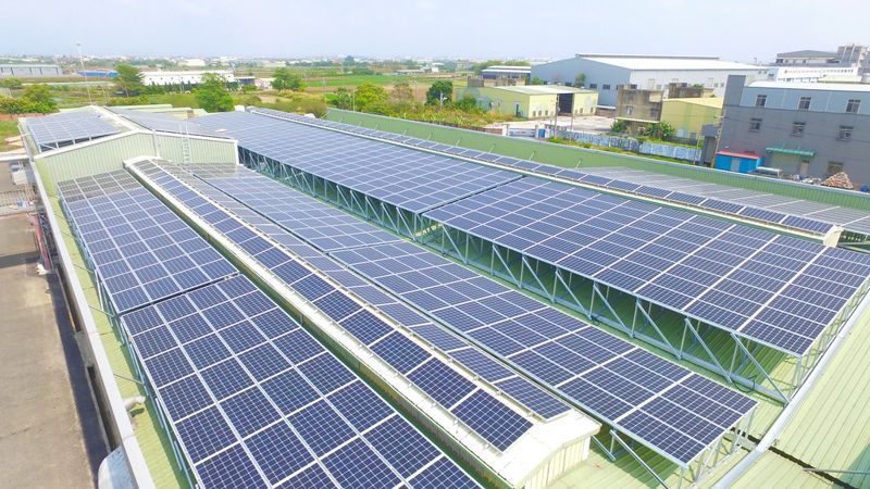 用電大戶條款來了 300家企業裝設10%再生能源 五年內完成