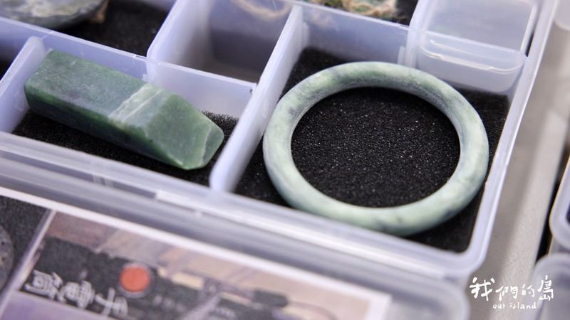 拿起手鏟來考古 發現2000年前的玉器工廠