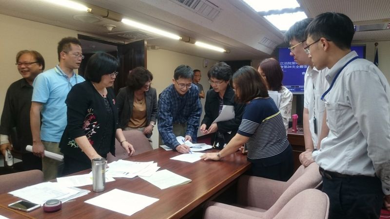 巴塞爾公約入廢清法 有害事業廢棄物不輸出第三世界