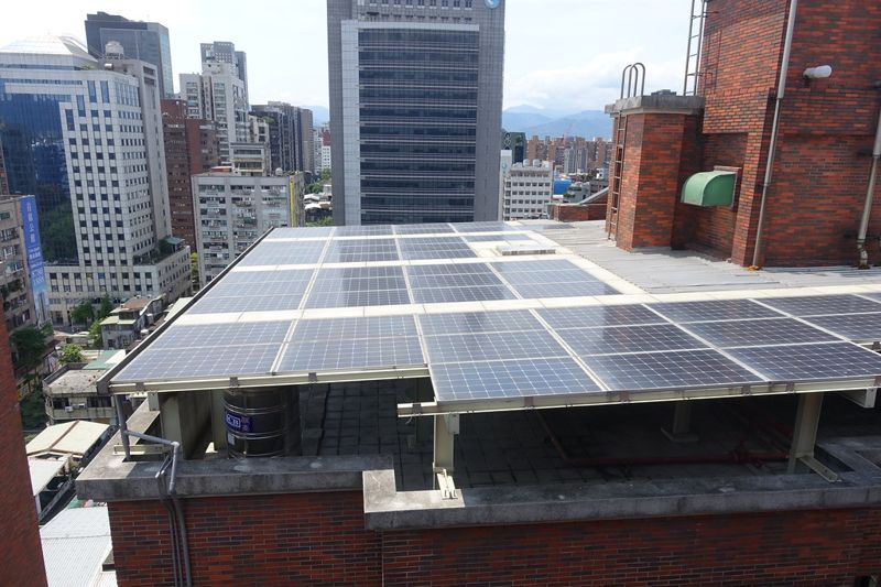 環團提新增躉購級距 費率6元以上促推屋頂小光電