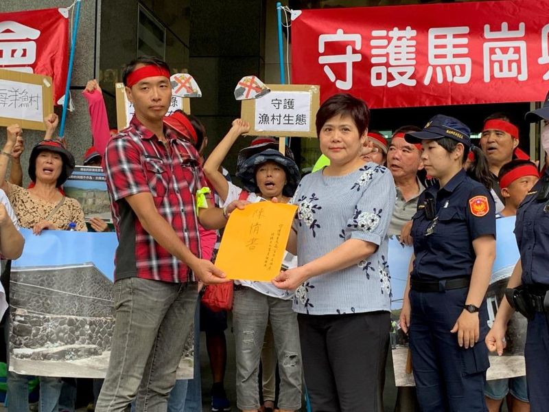 厚牆石堤擋過西北颱 馬崗三戶文資審查 居民盼守住最後的百年石頭厝