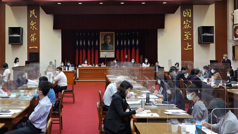 立委關切碳交易機制 環署定調碳權非屬金融商品