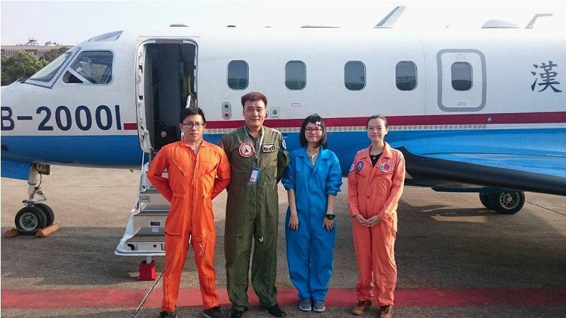 開飛機與颱風相遇 氣象局追風15年 亞洲唯一