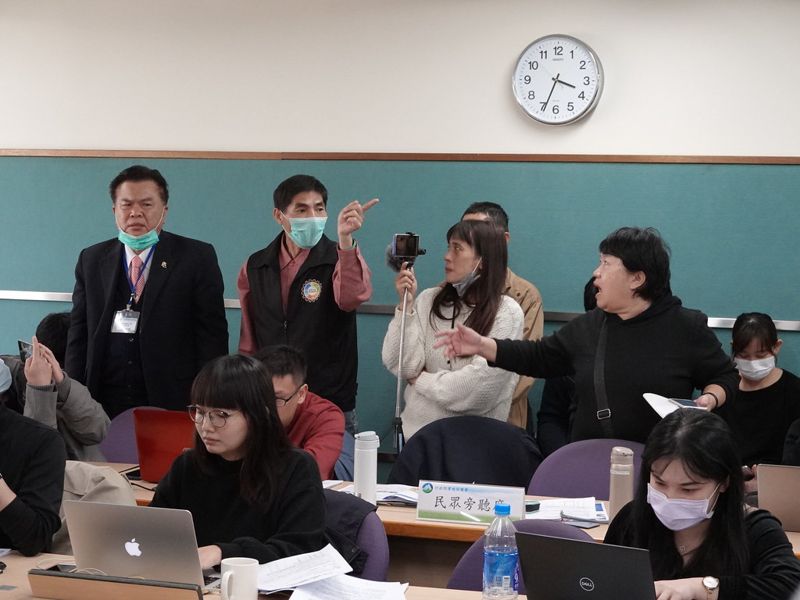 環評黑幕又添一樁 二林開發環團直播遭禁 主席喊「影片沒上網公開就辭職」