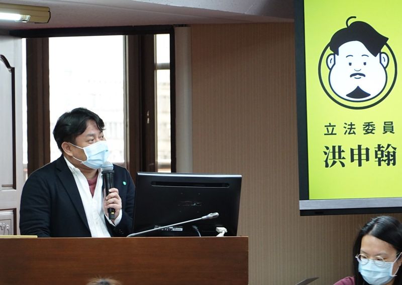 《溫管法》修法牛步遭批 環保署擬制定碳費、增氣候調適專章