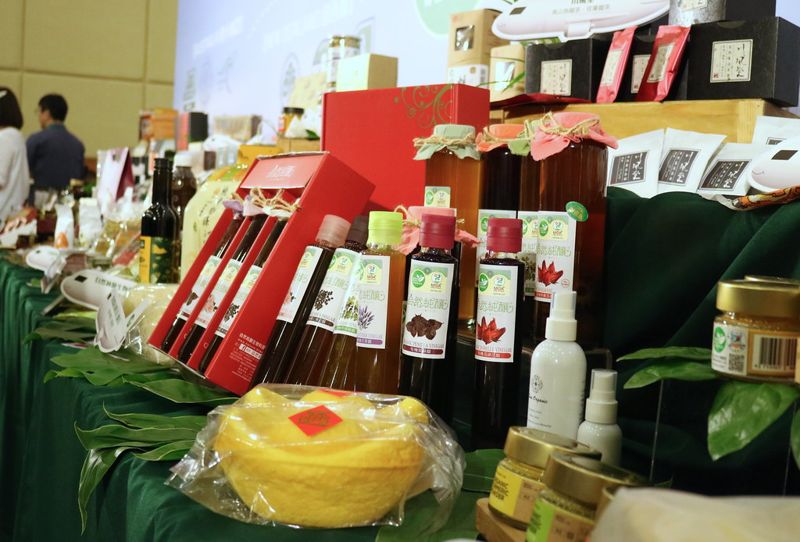 與五國簽署有機互認協議 替農友拓展外銷市場 首筆有機訂單賣日本