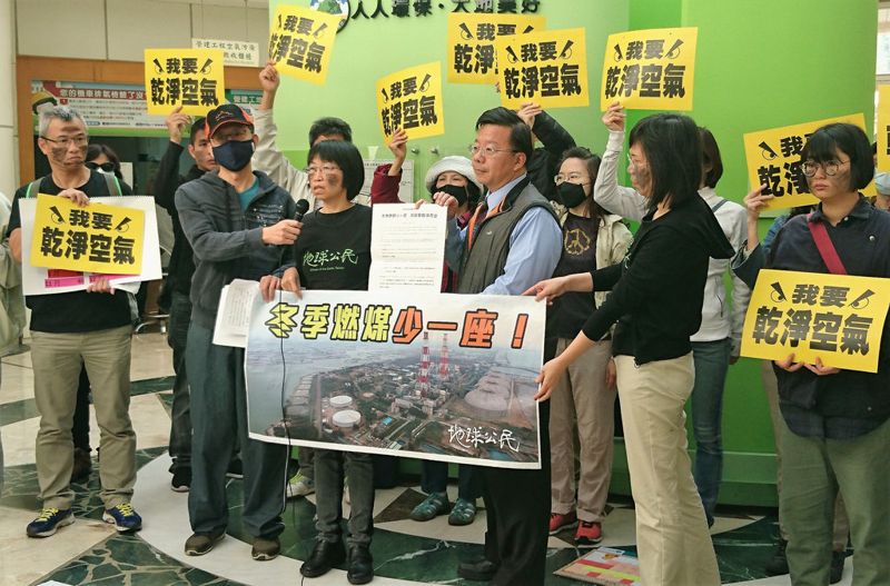 高雄1月至今「無一日綠」 環局長：應擴大西半部空污應變範圍