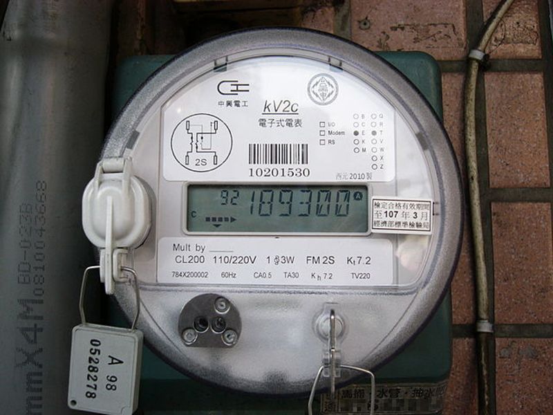 半夜洗衣能省電？別忙了！首先，你要有個電子電表！