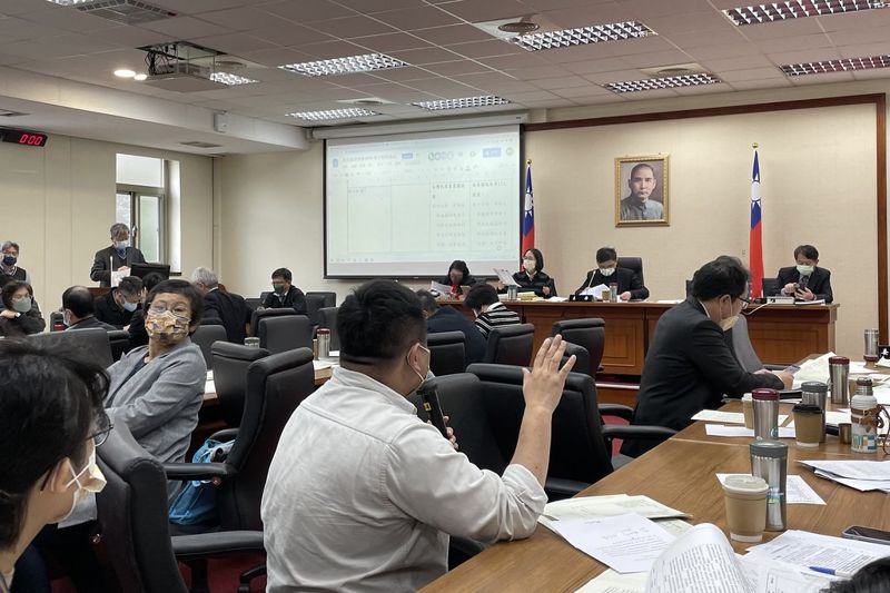 再生能源發展條例修正草案 立院完成初審送黨團協商