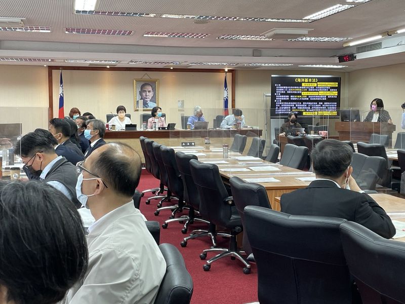 立委提增設海洋保育警察 立院審《海保法》草案 還缺政院版