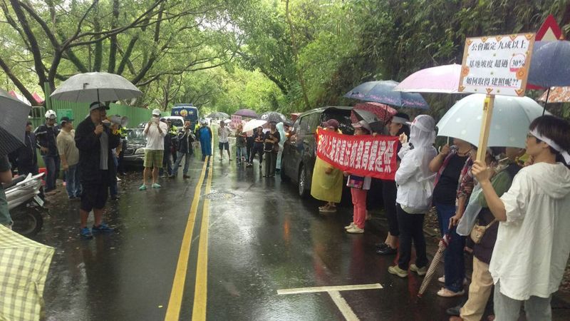 台北小城「采采莊」建案 司法爭議未決 建商照跑施工說明會