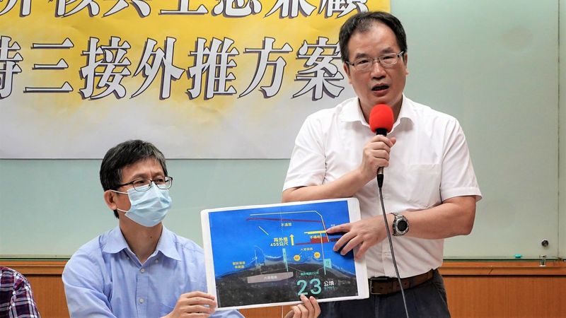部分環保人士倒戈支持外推 詹順貴、莊秉潔:藻礁公投將投不同意