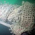 纏繞在苗栗外埔鋼鐵礁上的拖網╱朱雲瑋 攝
