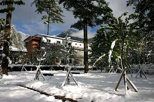 武陵山莊亦是雪世界，是不是有歐洲雪國之美呢？